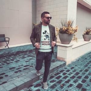 Meet your Posher, Aaron